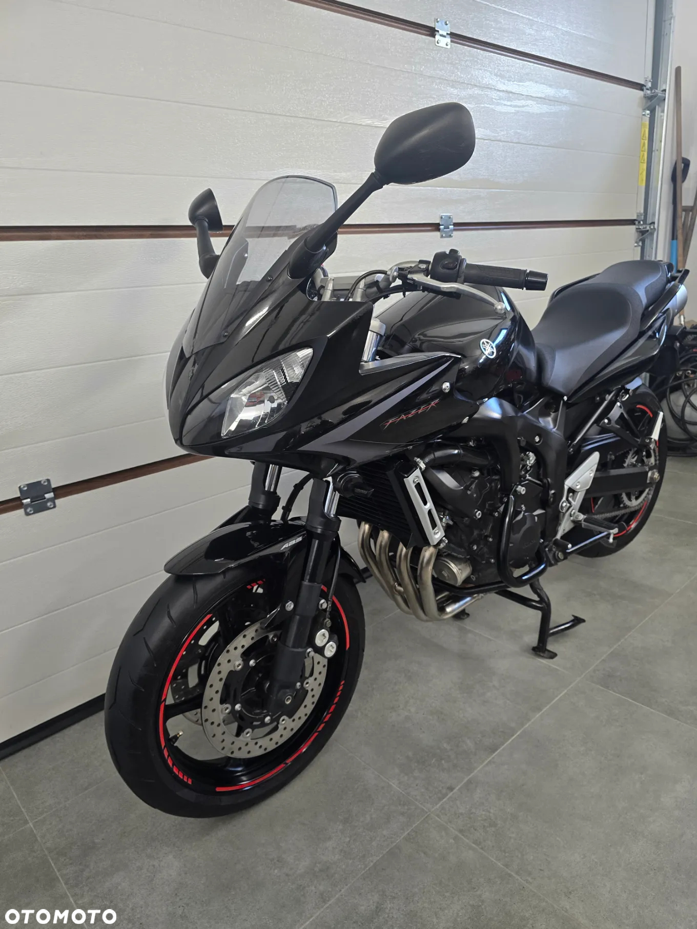 Yamaha FZ6 - 11