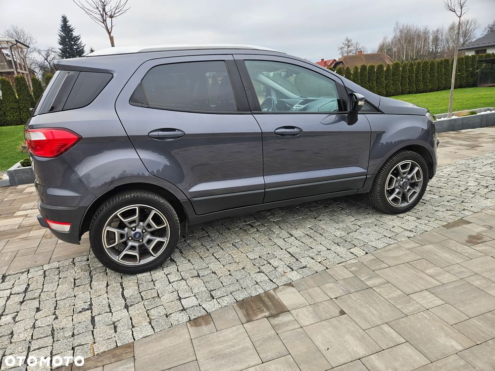 Ford EcoSport - 30