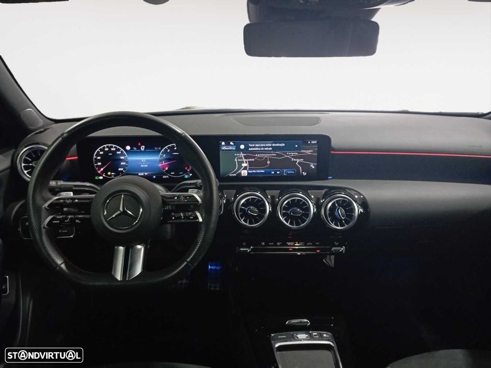 Mercedes-Benz A 200 Limousine - 11
