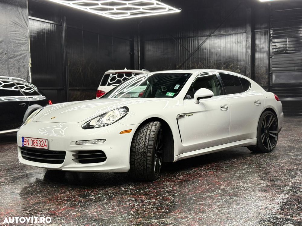 Porsche Panamera S E-Hybrid - 2