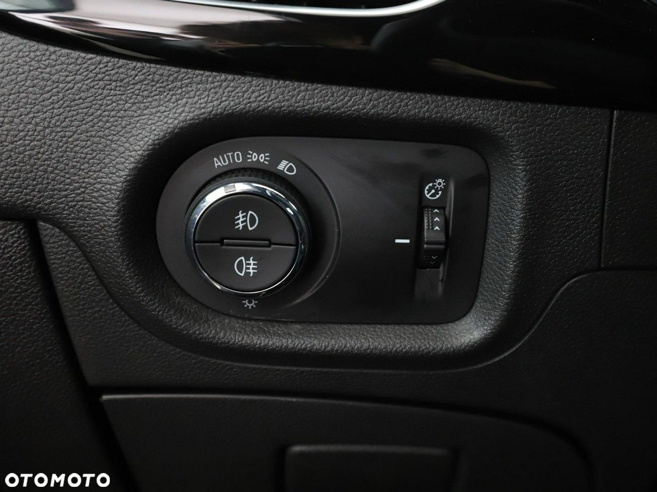 Opel Astra 1.4 Turbo Dynamic - 35