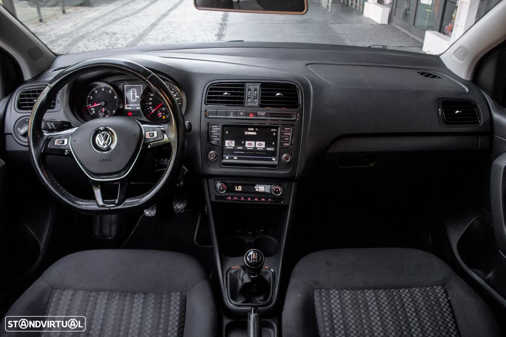 VW Polo 1.0 Comfortline - 32