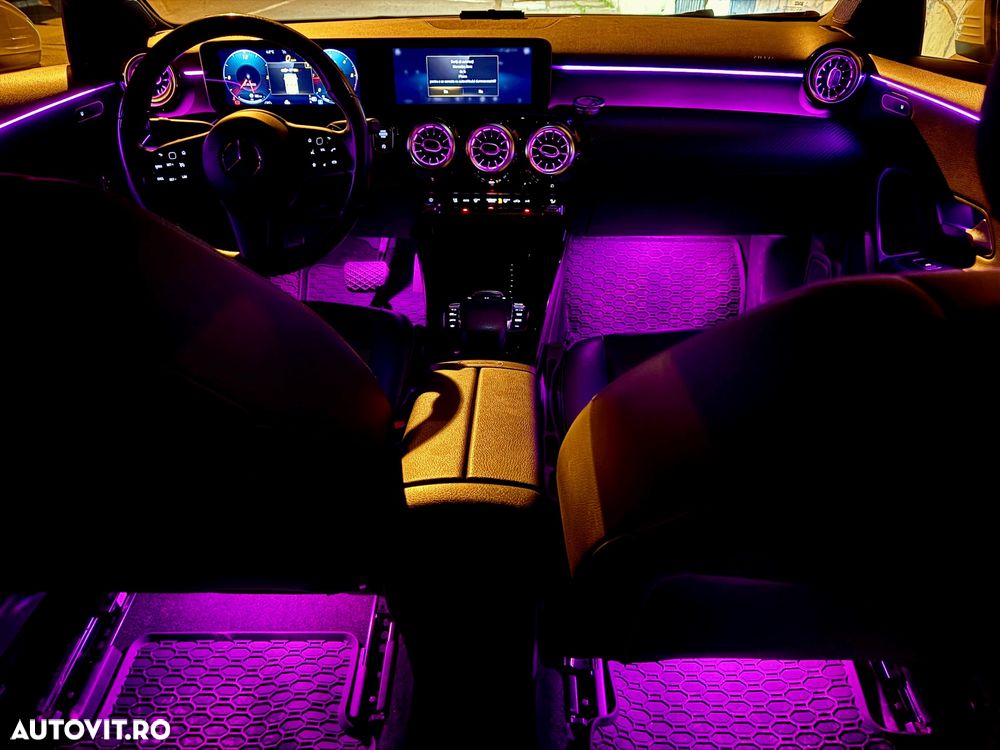 Mercedes-Benz CLA - 25