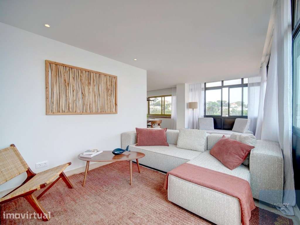 Apartamento T1 com Terraço e Vista Mar no Estoril - Grande imagem: 2/25