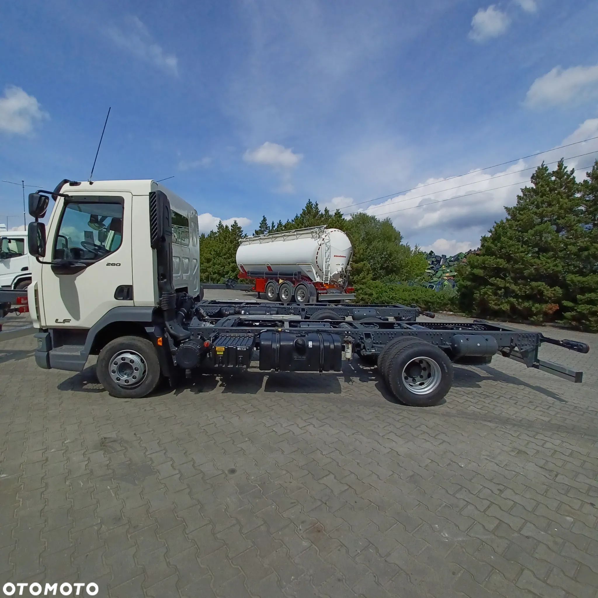 DAF LF 260 FA  4x2 12 t dmc Podwozie pod zabudowę,! Fabrycznie nowe! - 1