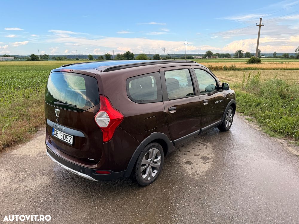 Dacia Lodgy 1.5 dCi 109 CP Stepway - 6