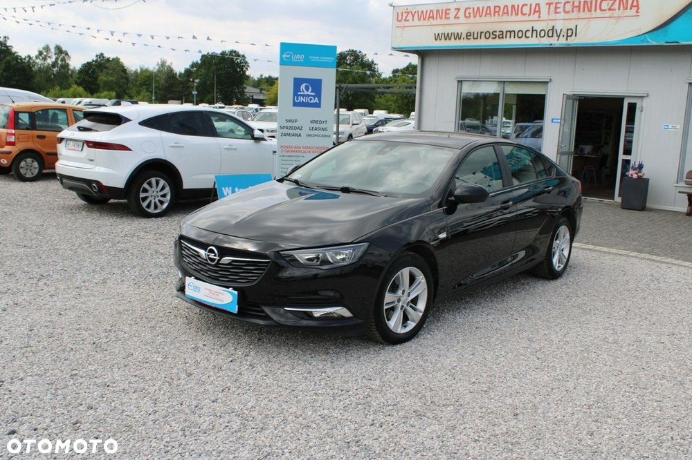Opel Insignia - 2
