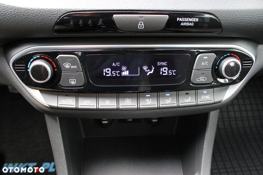 Hyundai i30 - 19