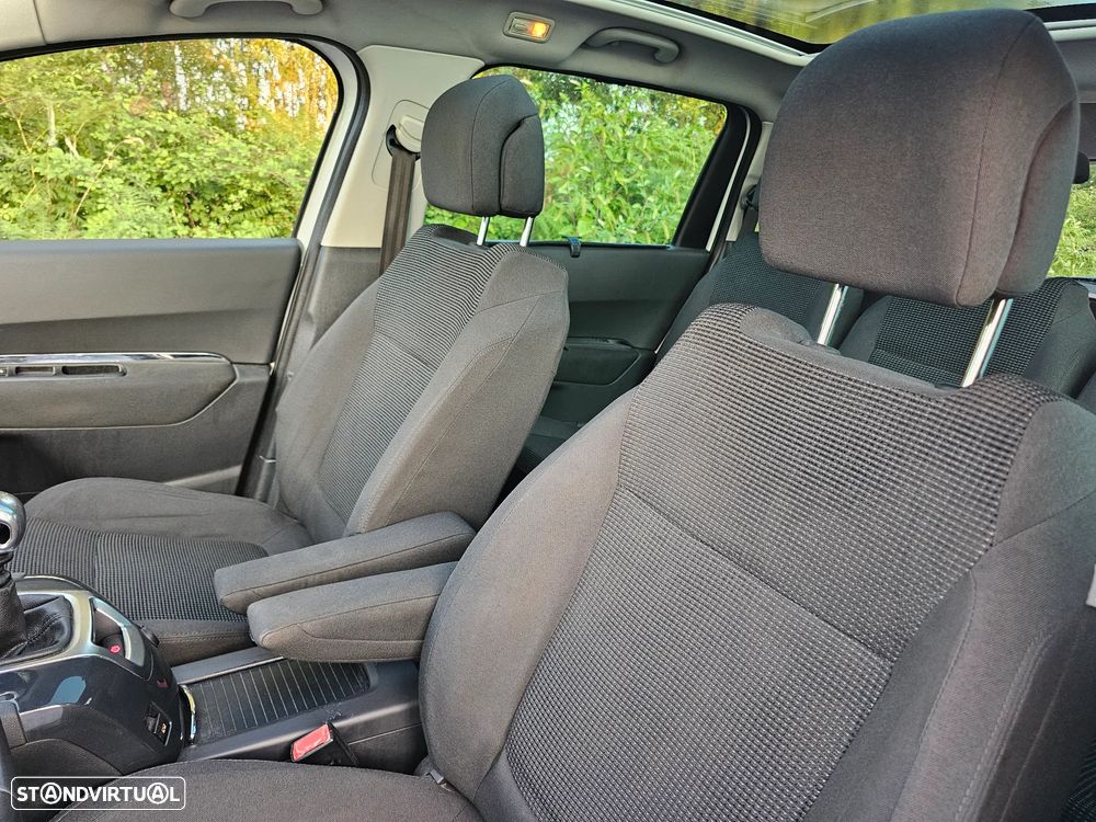 Peugeot 5008 1.6 HDi 7L Allure - 13