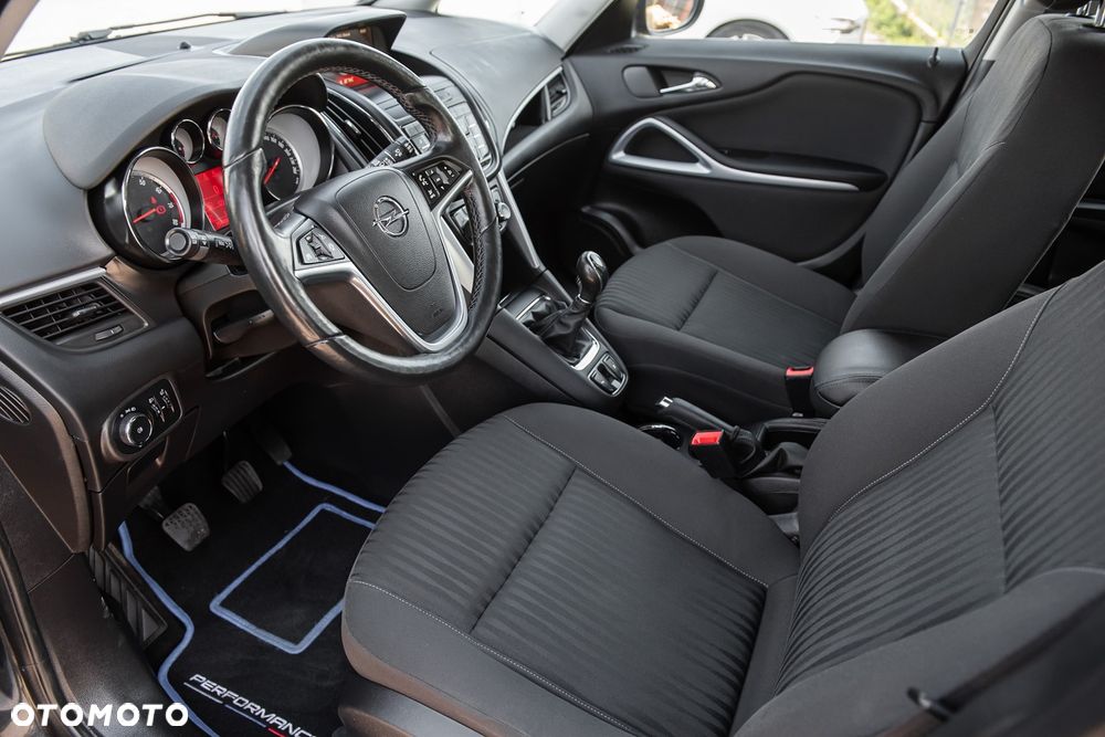Opel Zafira - 15