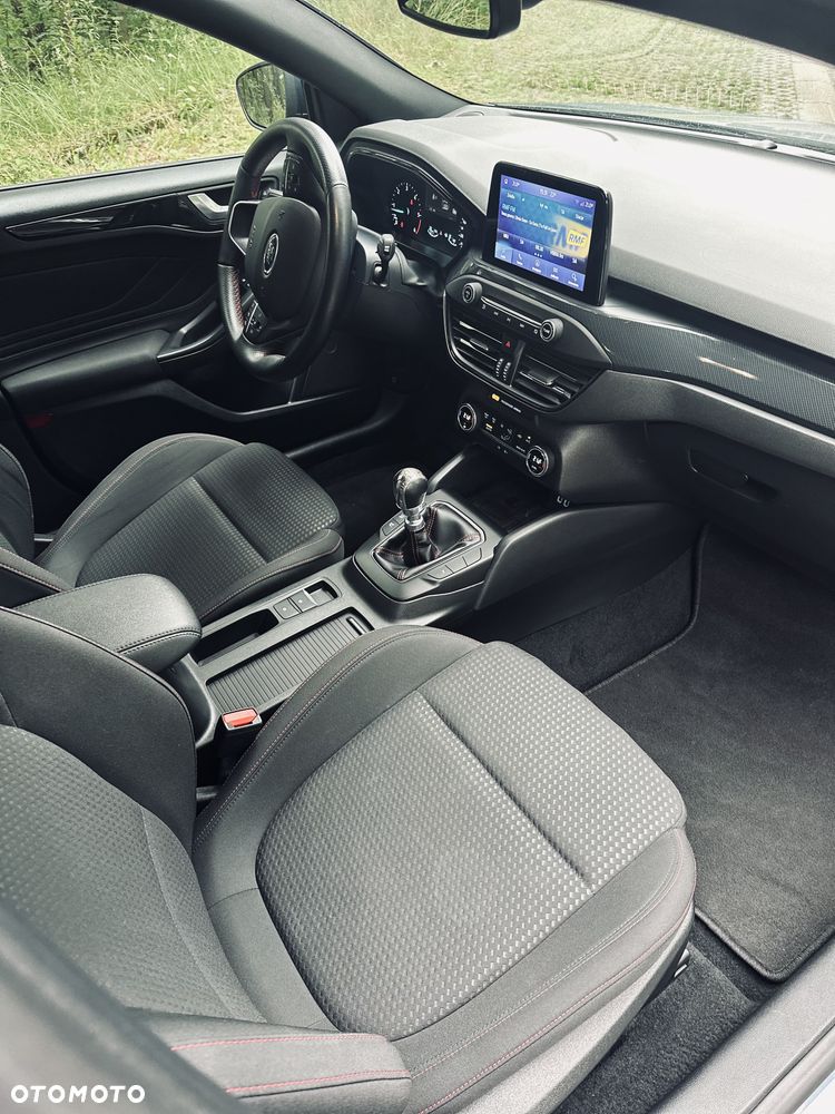 Ford Focus 1.5 EcoBlue SCR ST-Line - 18