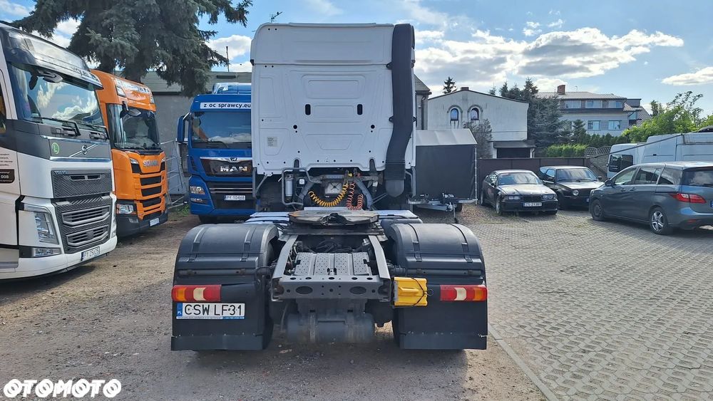 Mercedes-Benz 2013 - 6