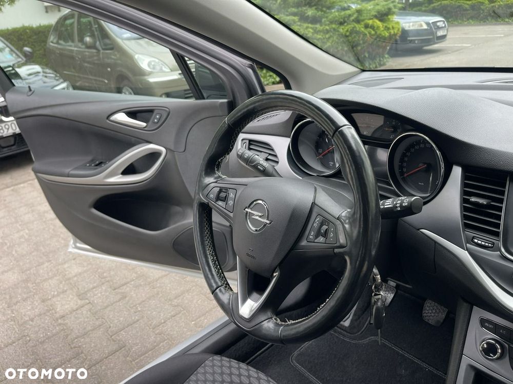 Opel Astra - 30