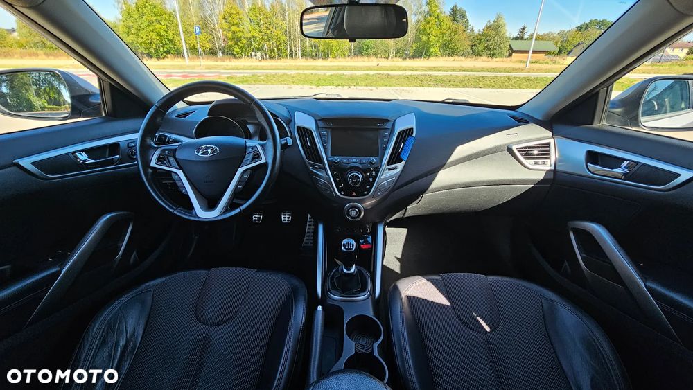 Hyundai Veloster 1.6 blue Premium - 10