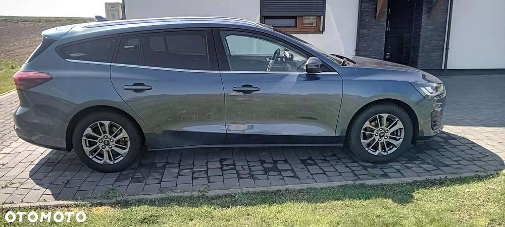 Ford Focus 1.0 EcoBoost Titanium Style - 3