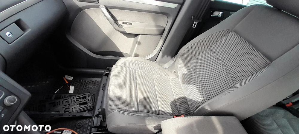 VW TOURAN I FOTEL LEWY KIEROWCY PRAWY PASAŻERA PRZÓD PRZEDNI nr. 106/7 - 4