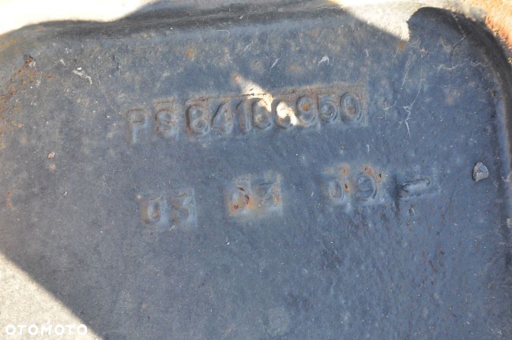 WSPORNIK SUPORT RAMA CASE / NEW HOLLAND NR Z9BG09840 / PS84186950 - 4