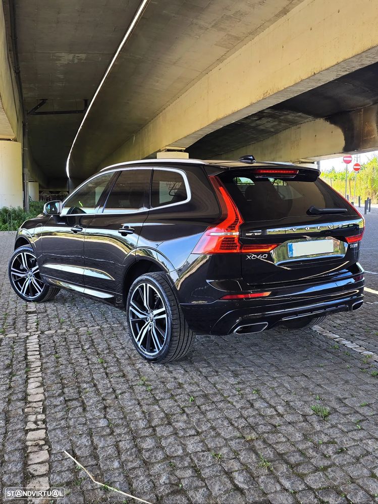 Volvo XC 40 - 25