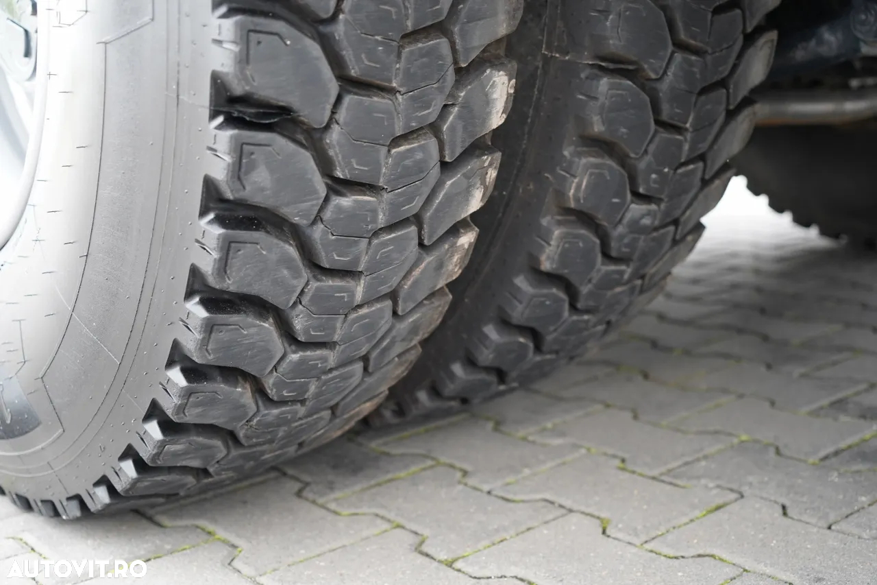 Iveco X-WAY 480 / 8X4 / BASCULATOR DUBLU / HIDRAULIC LATERAL / CLAPETĂ HIDRAULICĂ / AUTOMAT / IMPORTAT - 26