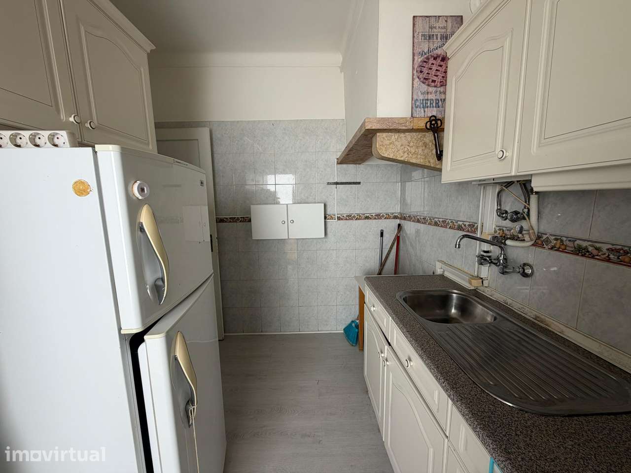 Apartamento T2, localizado na Amadora - Grande imagem: 3/12