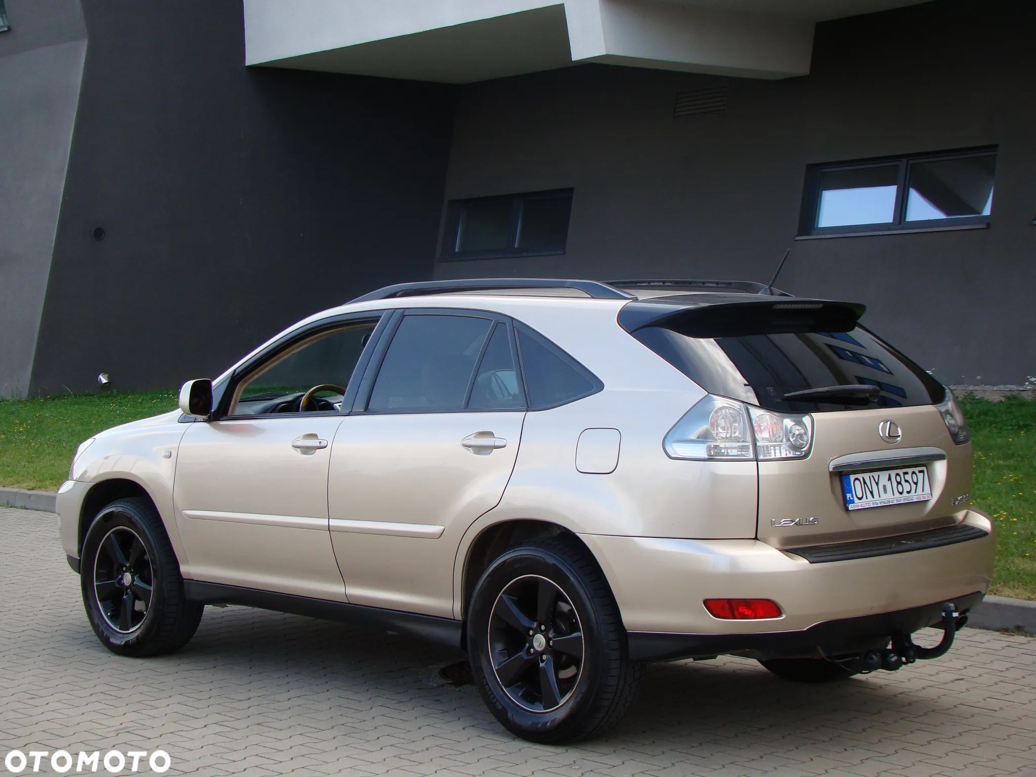 Lexus RX 330 - 1
