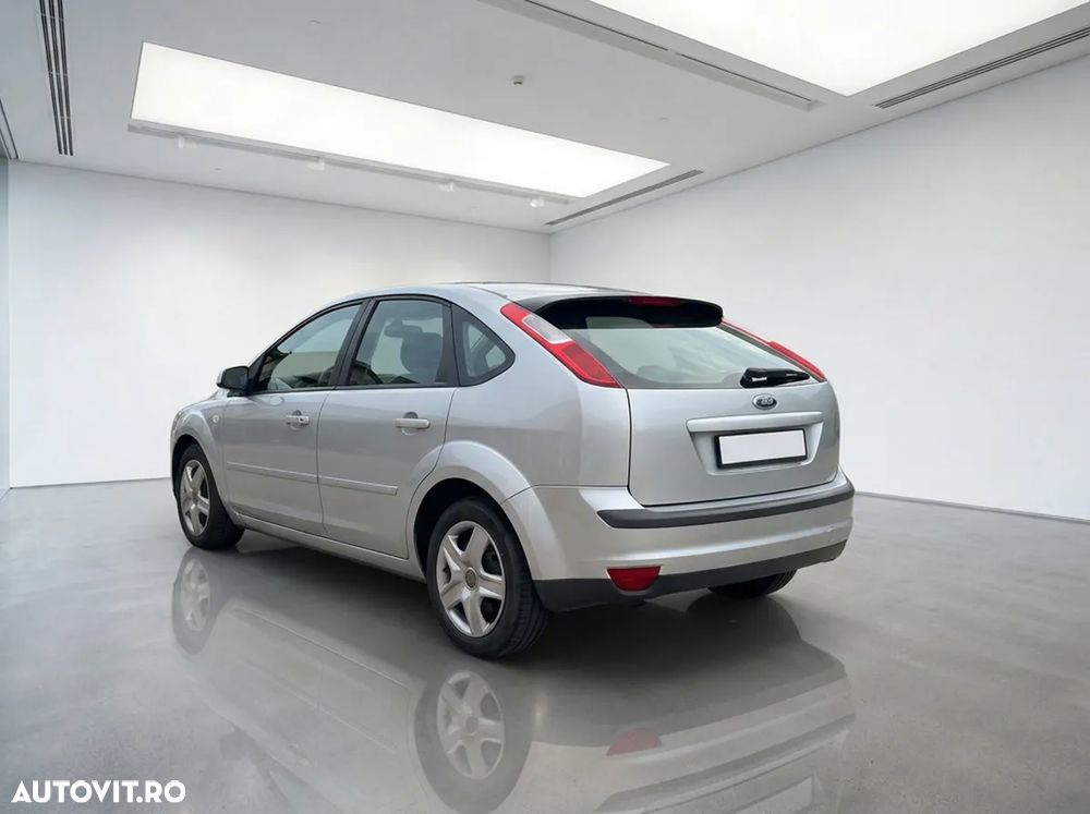 Ford Focus - 7