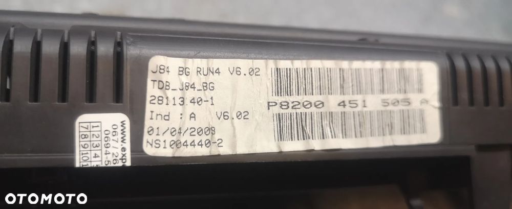 LICZNIK RENAULT SCENIC II 1.9 DCI - F9Q 812 P8200451505A - 2