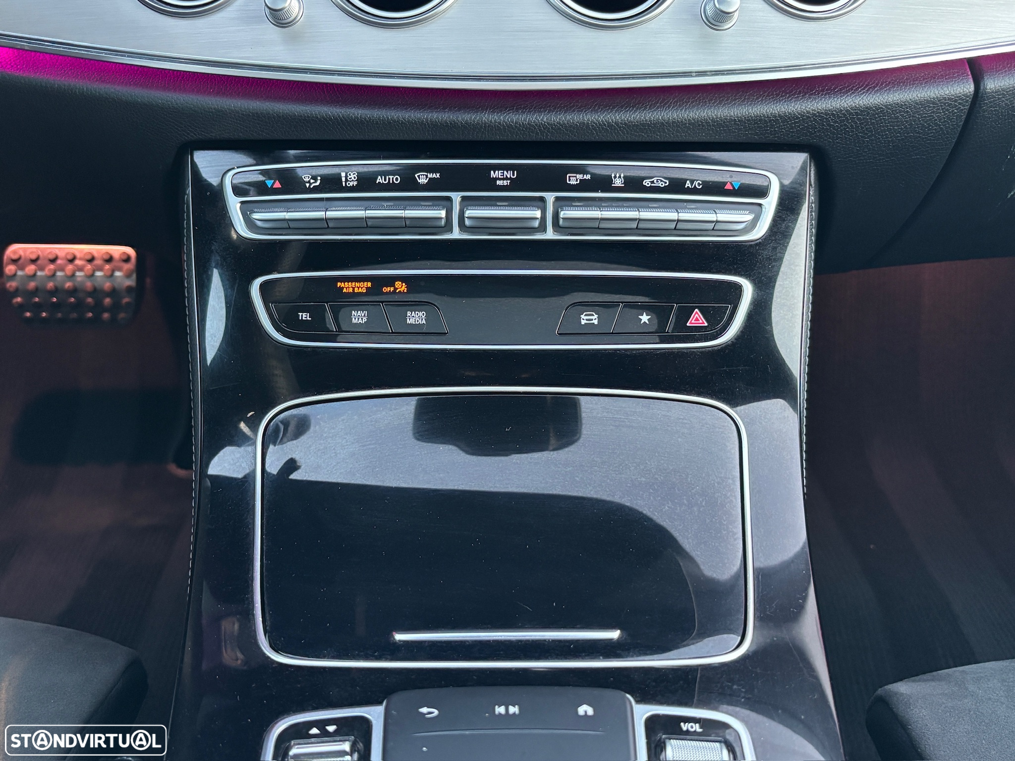 Mercedes-Benz E 300 de AMG Line - 26