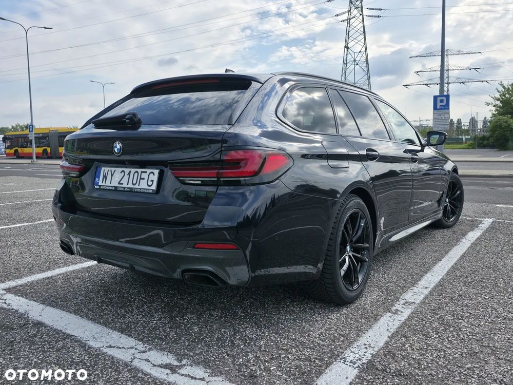 BMW Seria 5 520d xDrive mHEV M Sport sport - 4