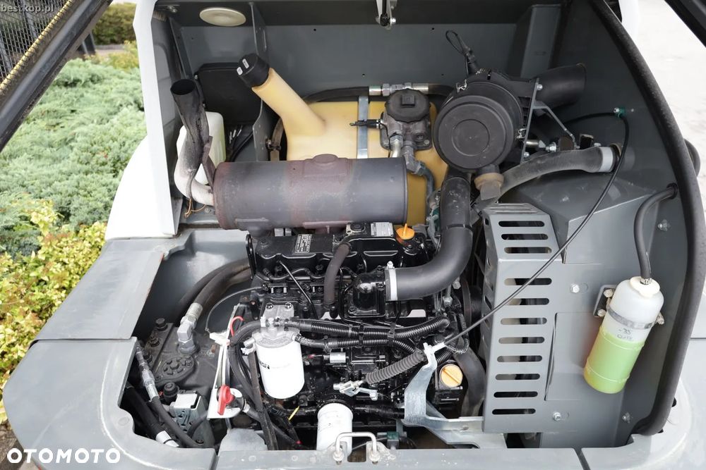 Kramer 5075 | Wacker Neuson 353 - 37