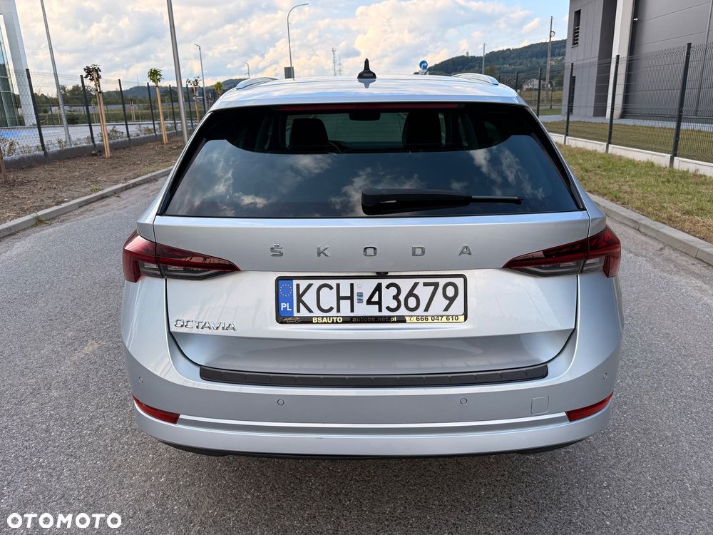 Skoda Octavia 2.0 TDI Ambition DSG - 14
