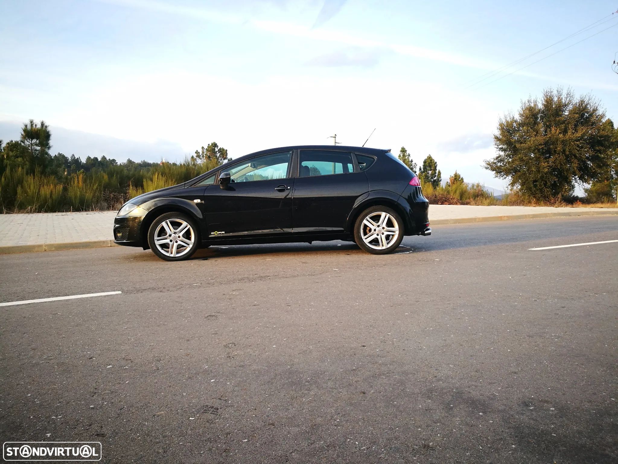 SEAT Leon 1.6 TDI Ecomotive Copa Plus - 1