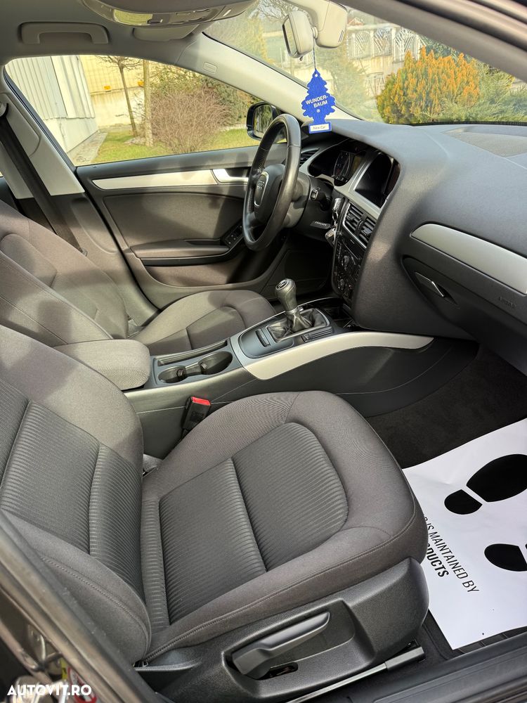 Audi A4 2.0 TDI DPF Attraction - 15