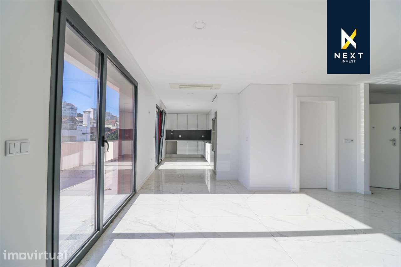 Oportunidade Única no Coração de Viseu – Apartamento T4 + Dois T2 Inde - Grande imagem: 4/30