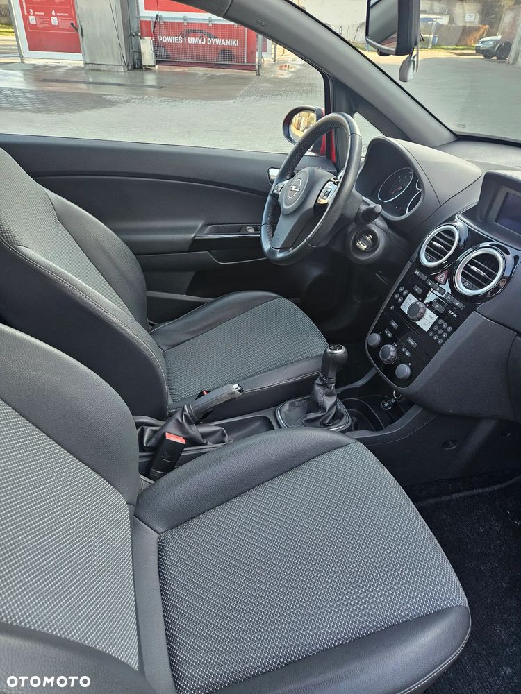 Opel Corsa 1.4 16V Innovation - 5