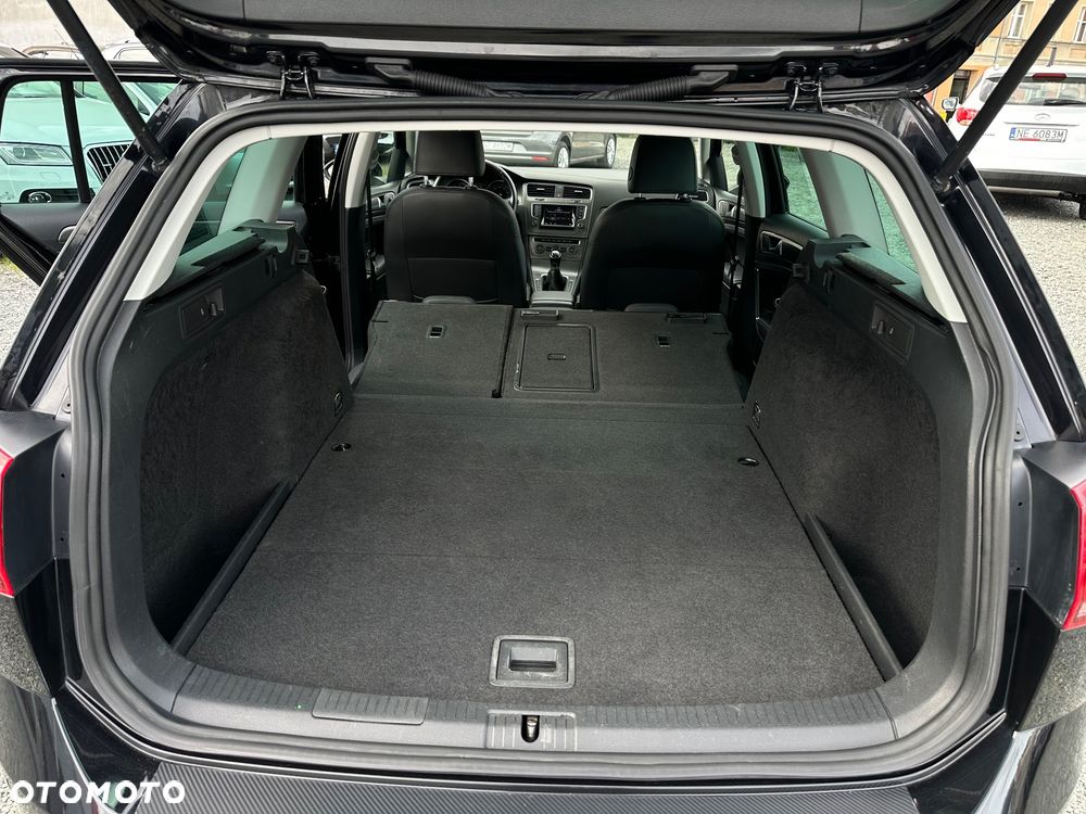 Volkswagen Golf 1.4 TSI BMT Highline - 23
