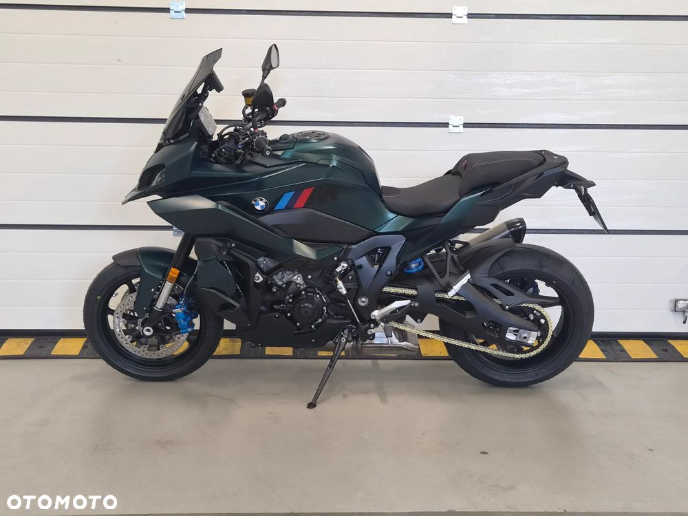 BMW XR - 7
