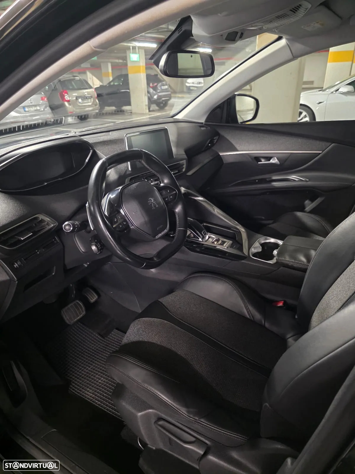 Peugeot 5008 - 5