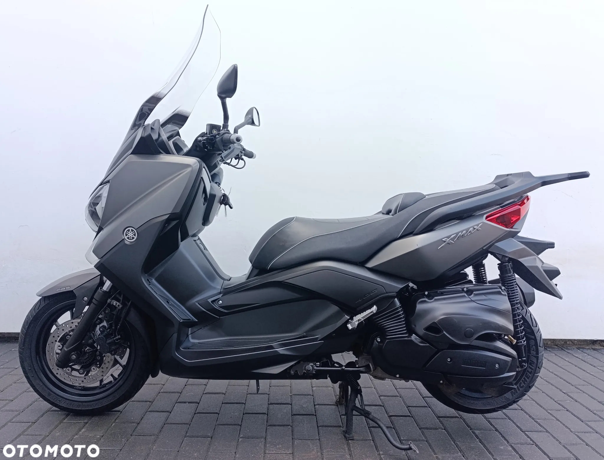 Yamaha X-max - 3