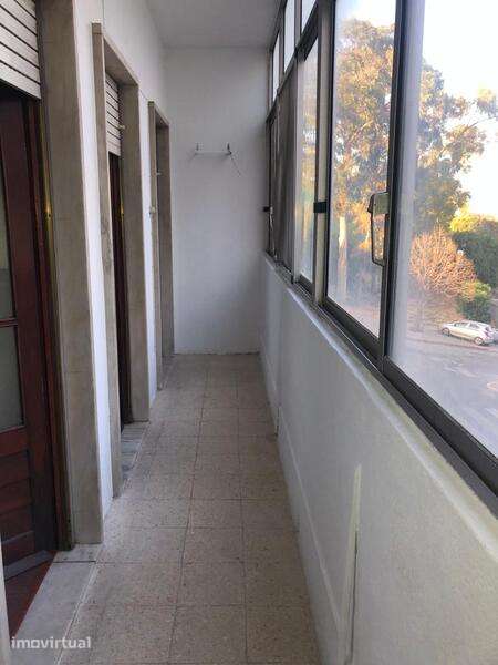 Apartamento T3 - imóvel OCUPADO não disponível para visitas - Grande imagem: 4/8