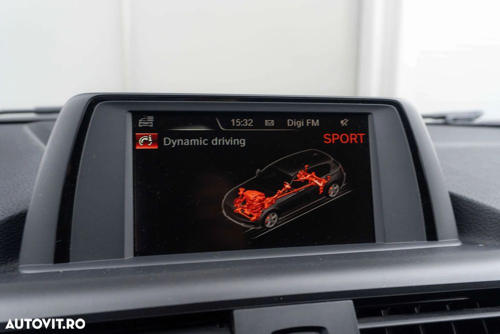 BMW Seria 1 116i Edition M Sport Shadow - 22
