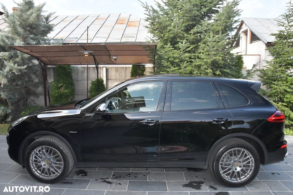 Porsche Cayenne - 17