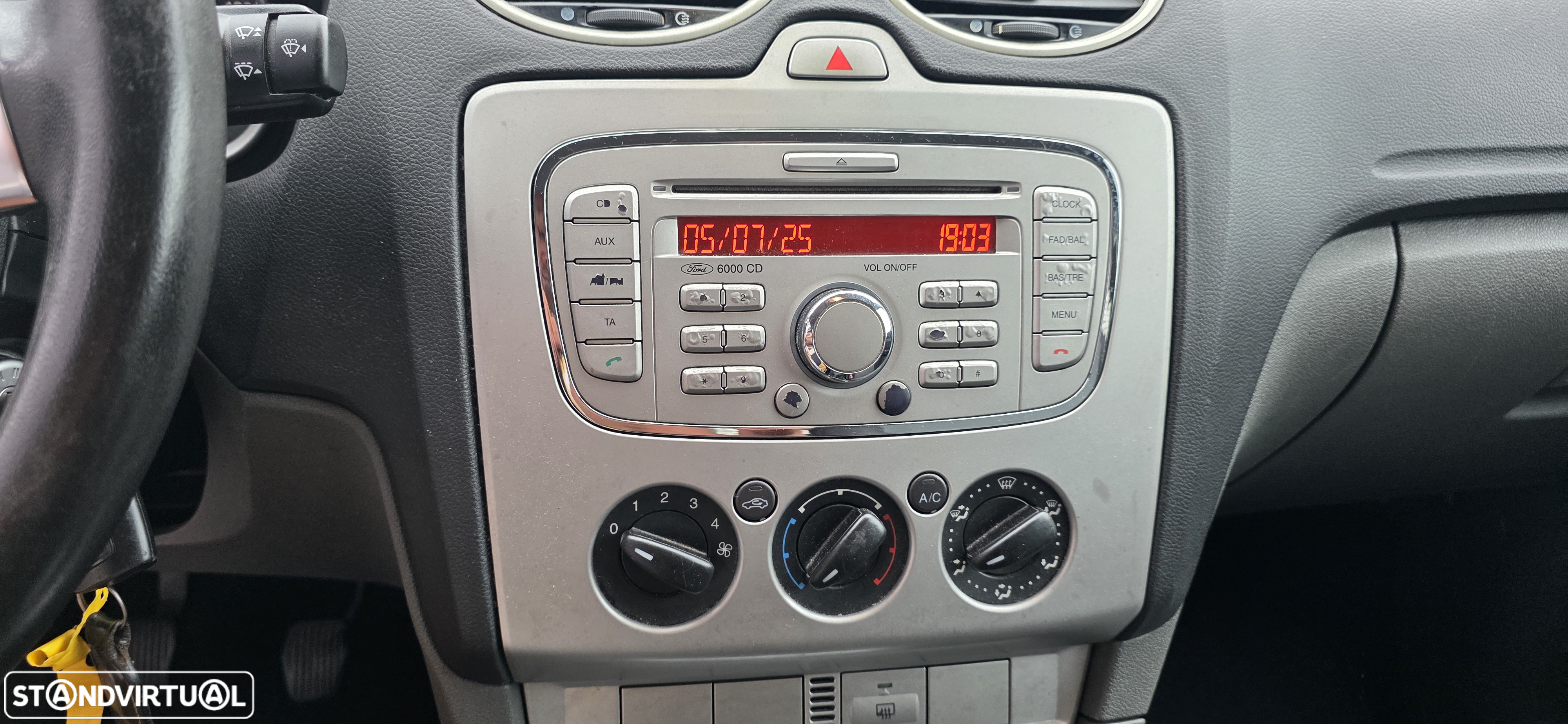 Ford Focus SW 1.6 TDCi 1st Edition - 14