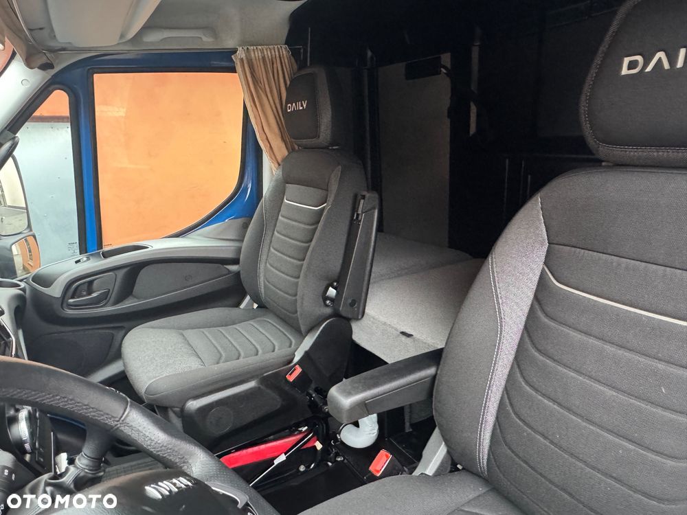 Iveco Daily 2023r Hi-Matic‼️70C18H‼️Winda Dhollandia 1000KG // Plandeka 15 Palet 2x Firanka + Dach zsuwany ‼️Wysokość rampowa Full LED Tempomat Aktywny ACC Salon Polska DMC7200KG Faktura Vat 23% - 14