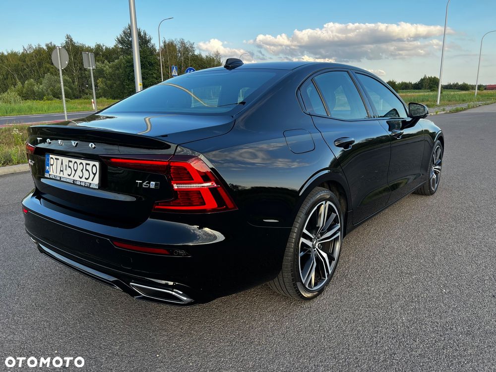Volvo S60 T6 AWD R-Design - 7