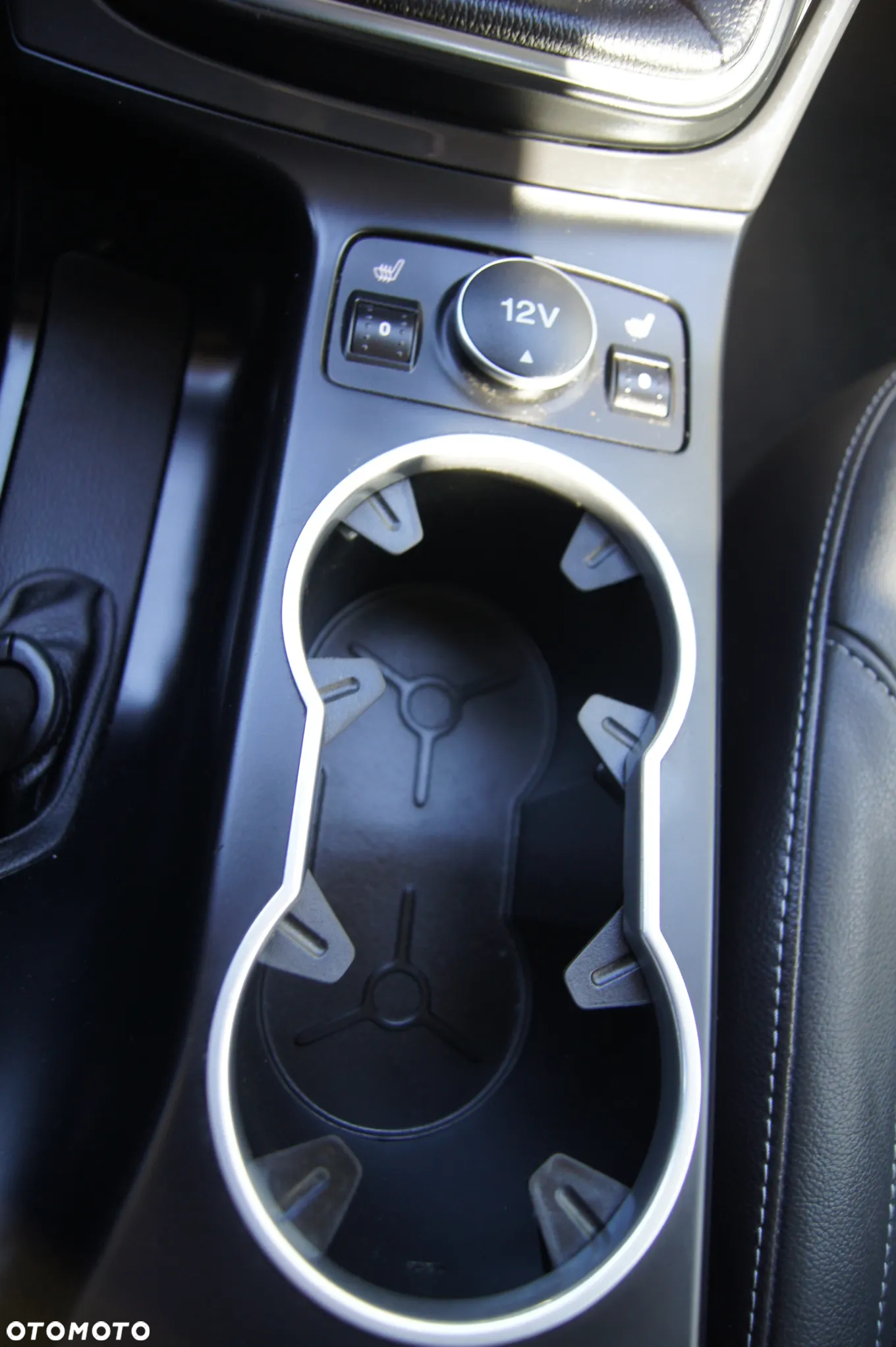 Ford Kuga 1.5 EcoBoost 2x4 Titanium - 23