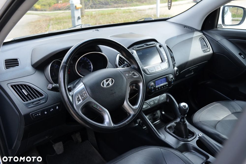 Hyundai ix35 2.0 CRDi 4WD Premium - 7