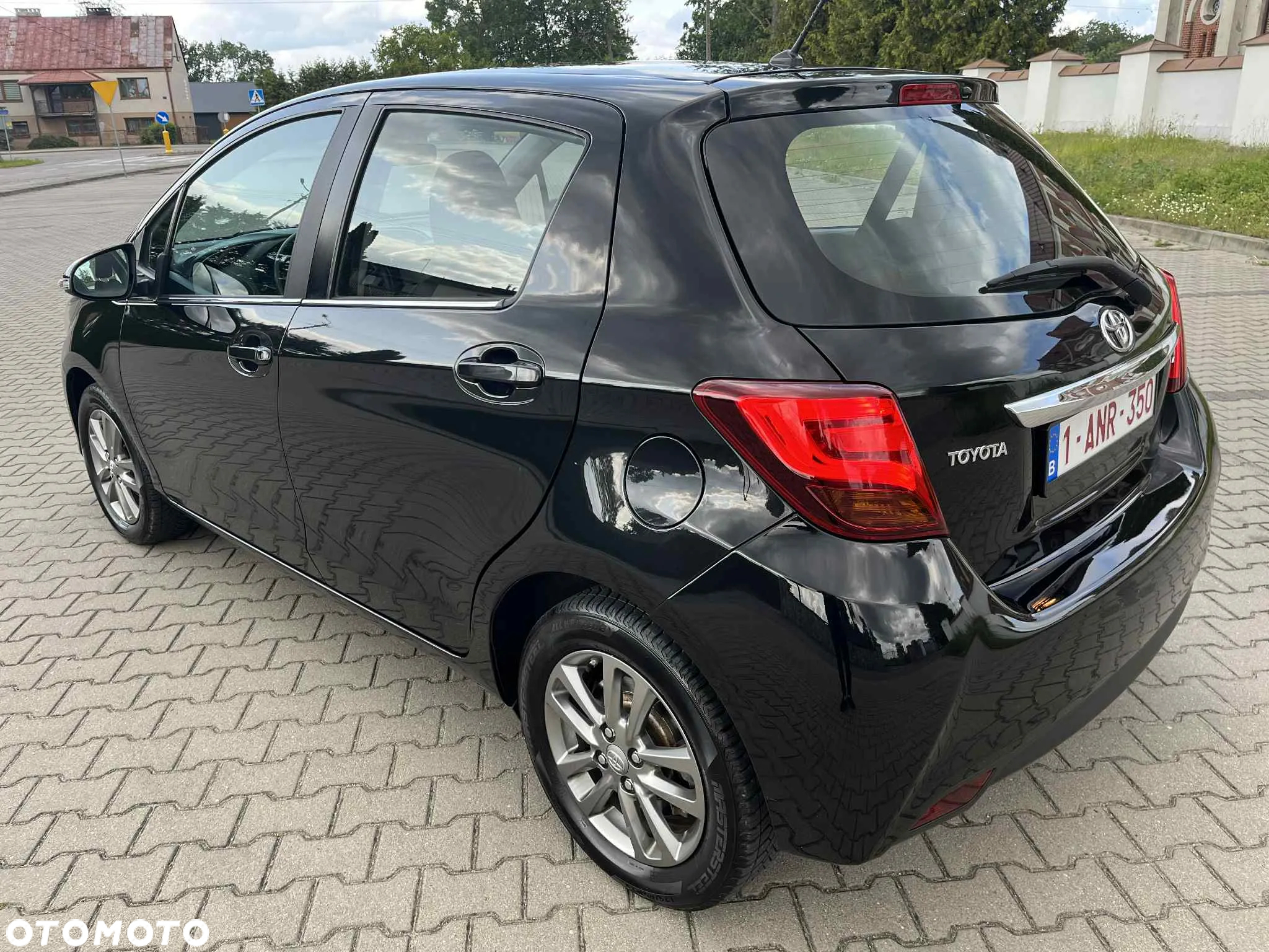 Toyota Yaris 1.33 Active - 4