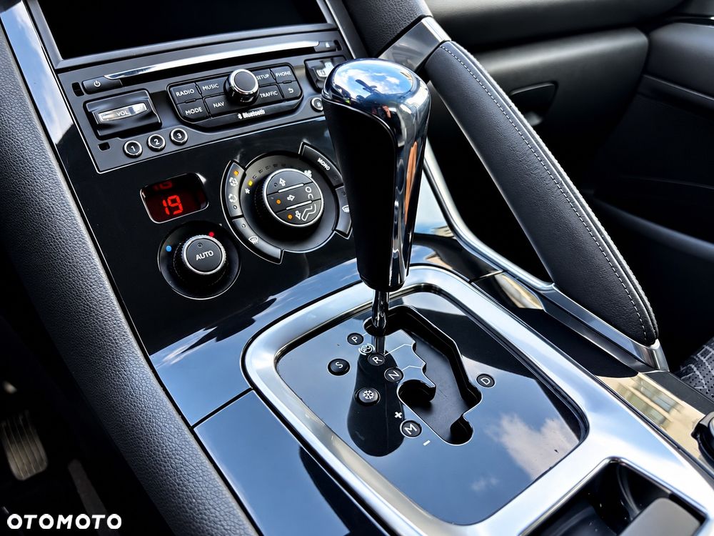 Peugeot 3008 155 THP Automatik Premium - 13