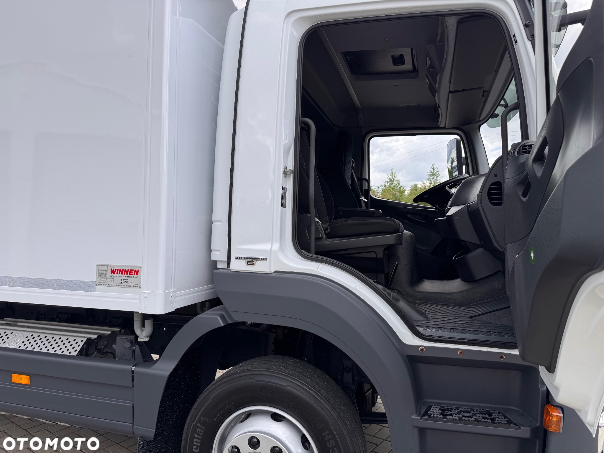Mercedes-Benz ATEGO - 33